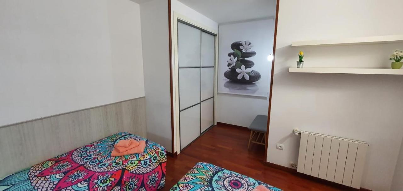 Apartamento Vilallonga Figueras Extérieur photo