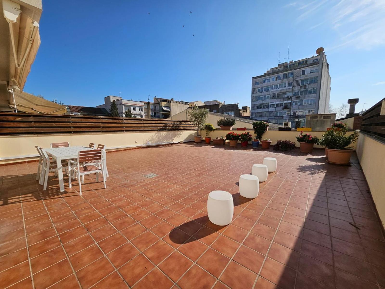 Apartamento Vilallonga Figueras Extérieur photo